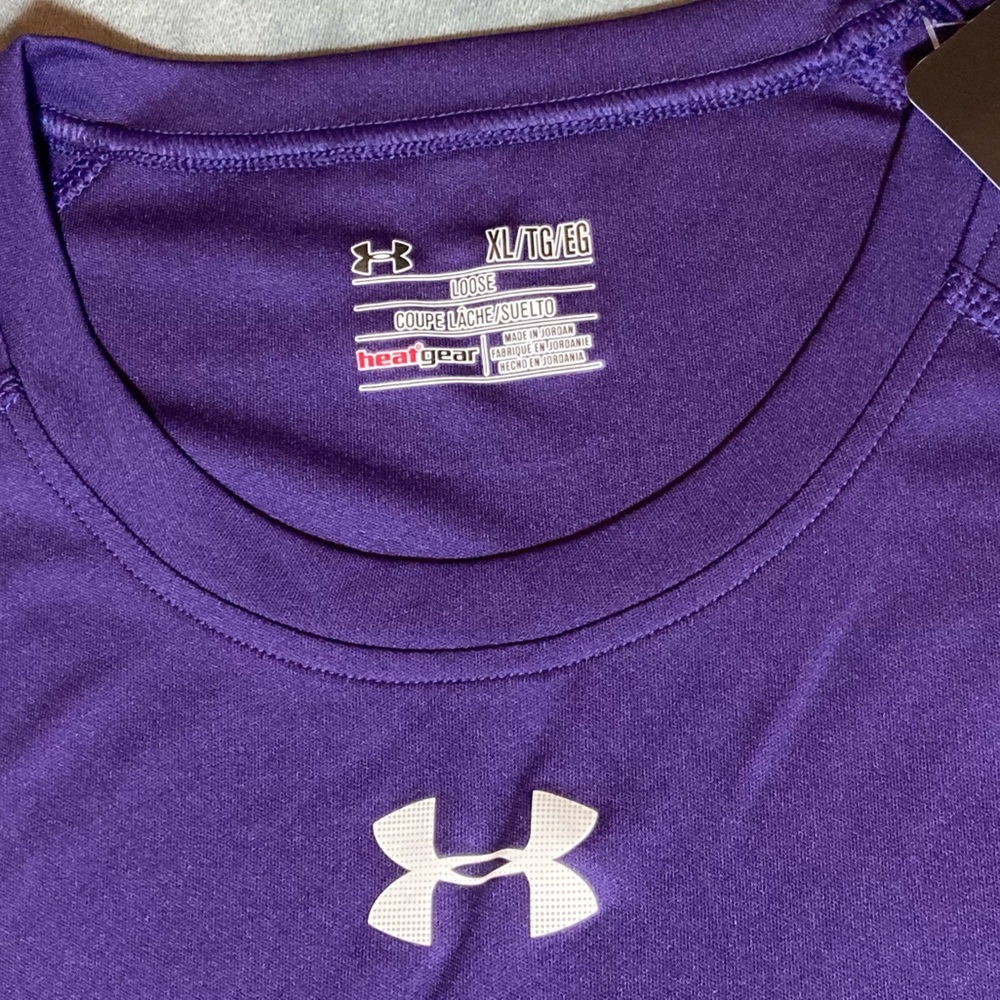 Under Armour Purple and White Men's Shirt - Picture 2 of 3